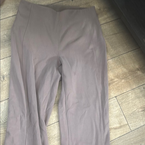 lululemon athletica Pants - lululemon athletica Taupe Pants